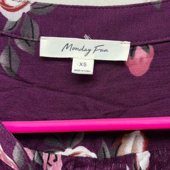 Monday Fun Purple Floral Blouse, 3/4 Sleeves, Split Neck, Women's Size XS - Picture 2 of 5